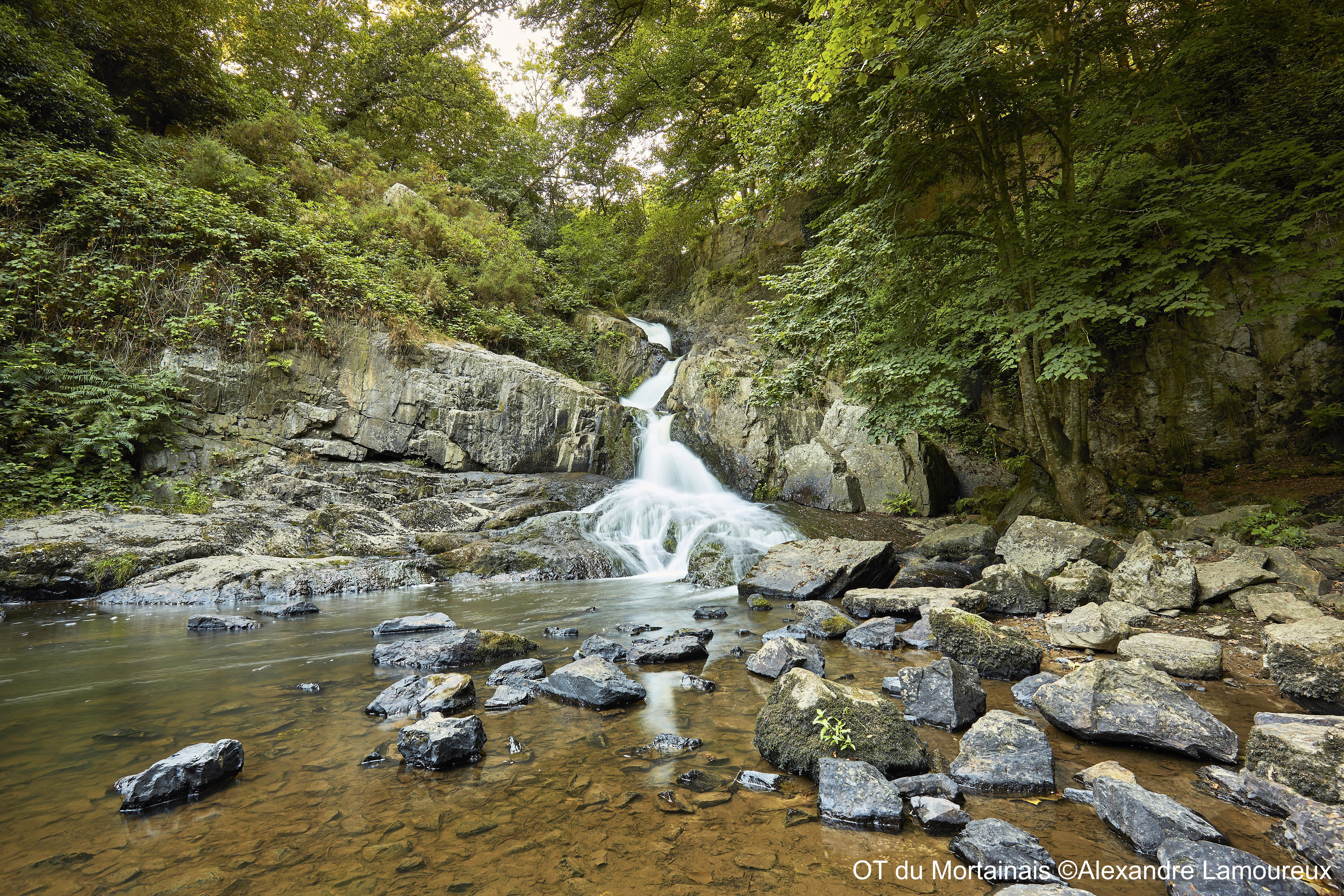 Grande Cascade - A Lamoureux.jpg