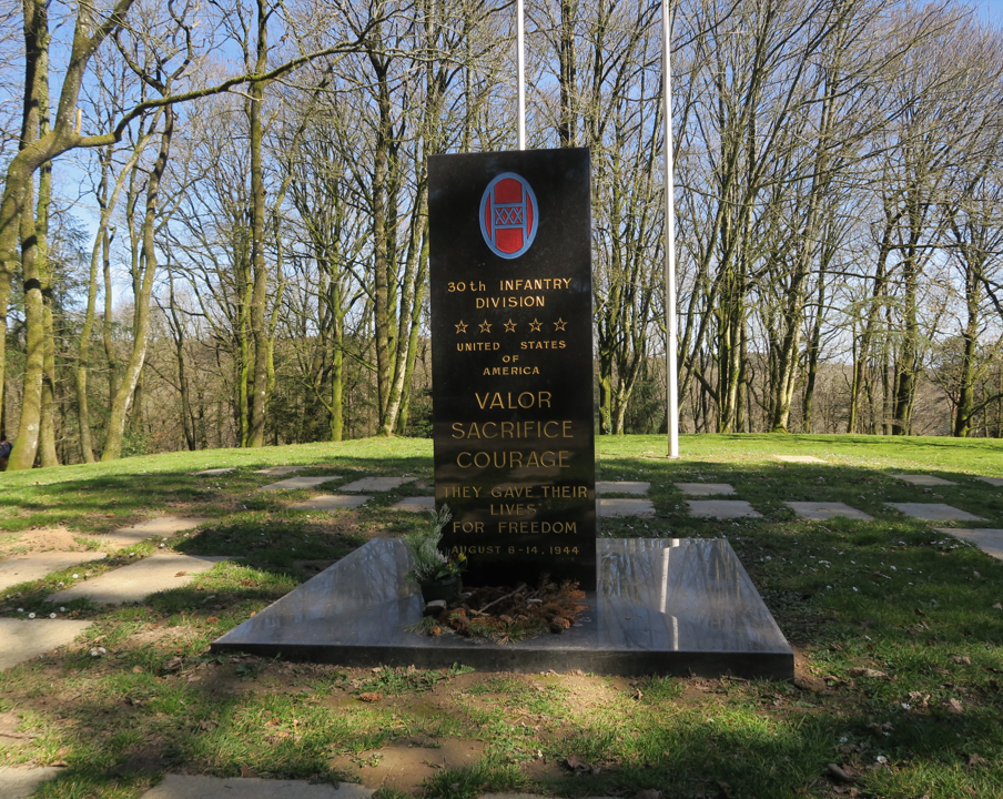 mémorial 30eme DA.png