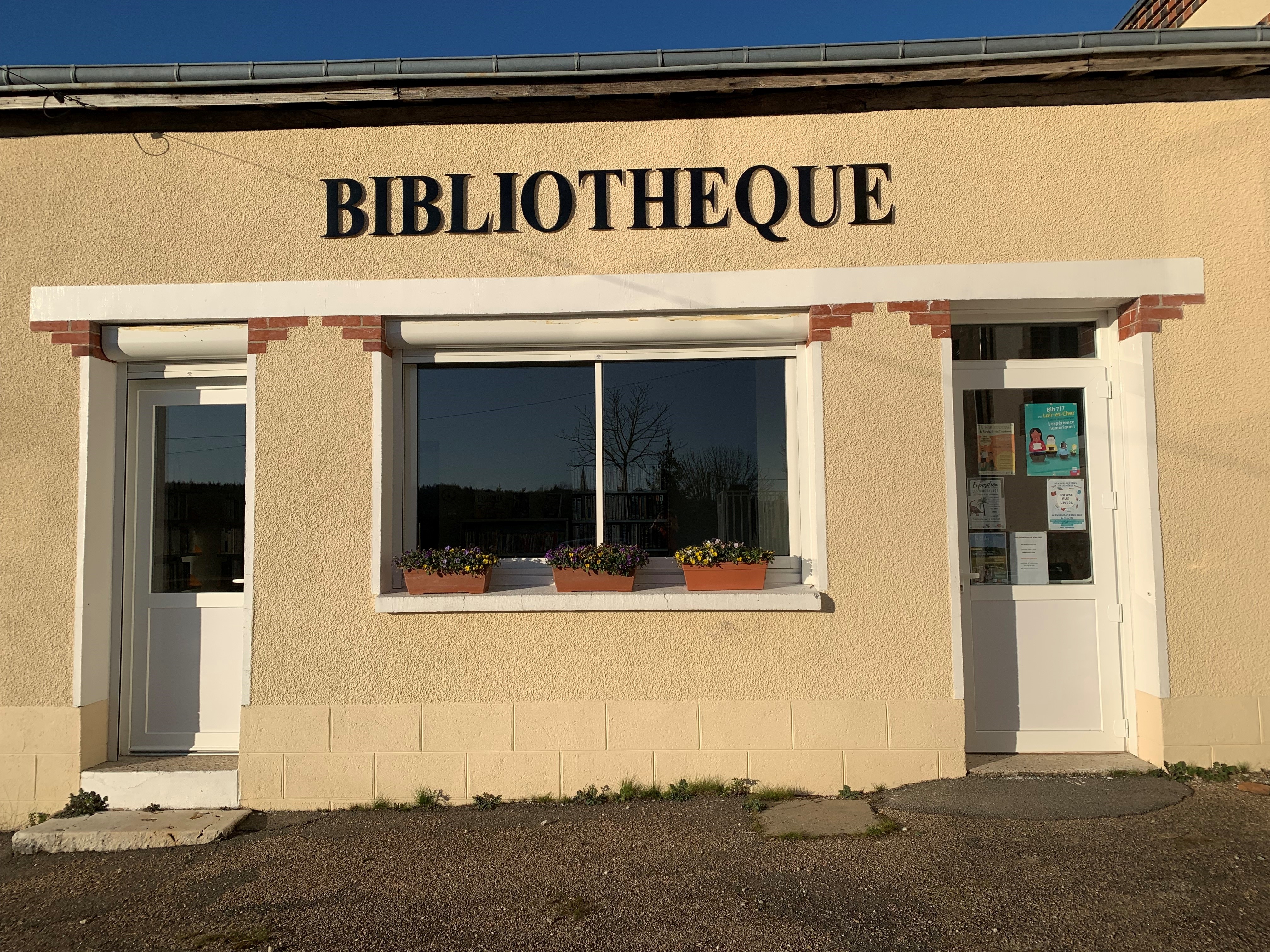 bibli.jpg