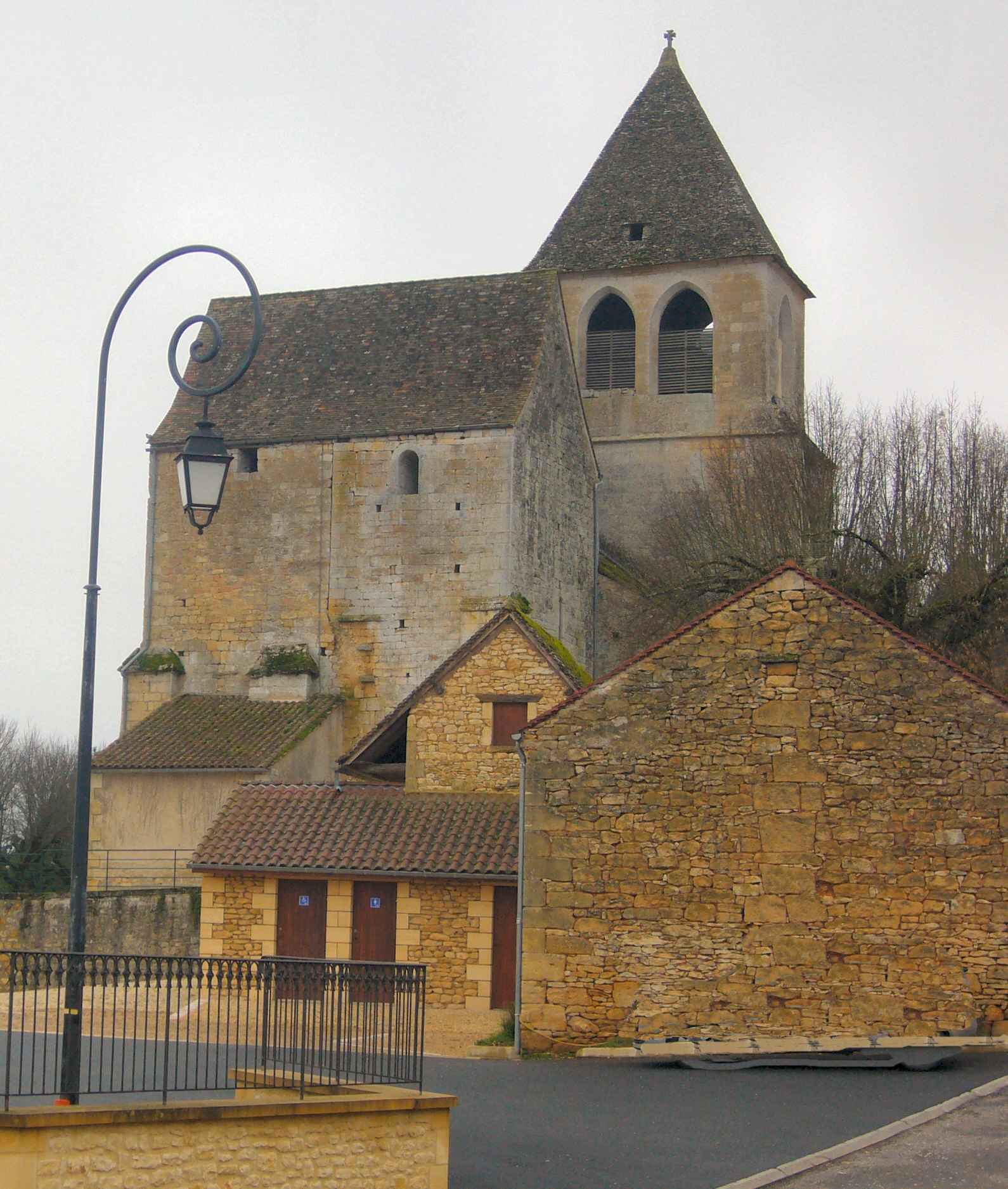 Eglise 3.jpg