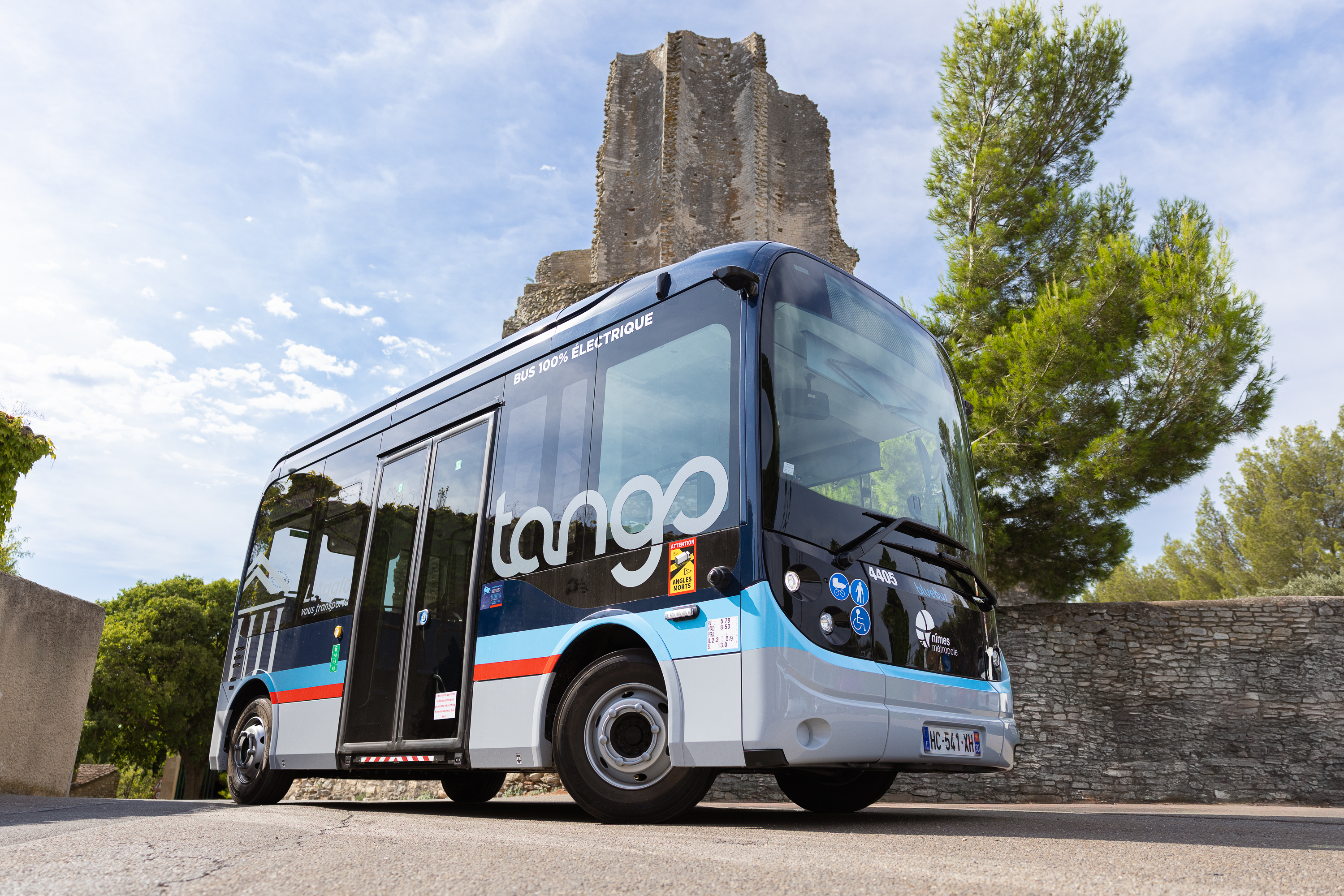 MOBILITE-Nouveau-bus-electrique-credit-nimesmetropole-1.jpg