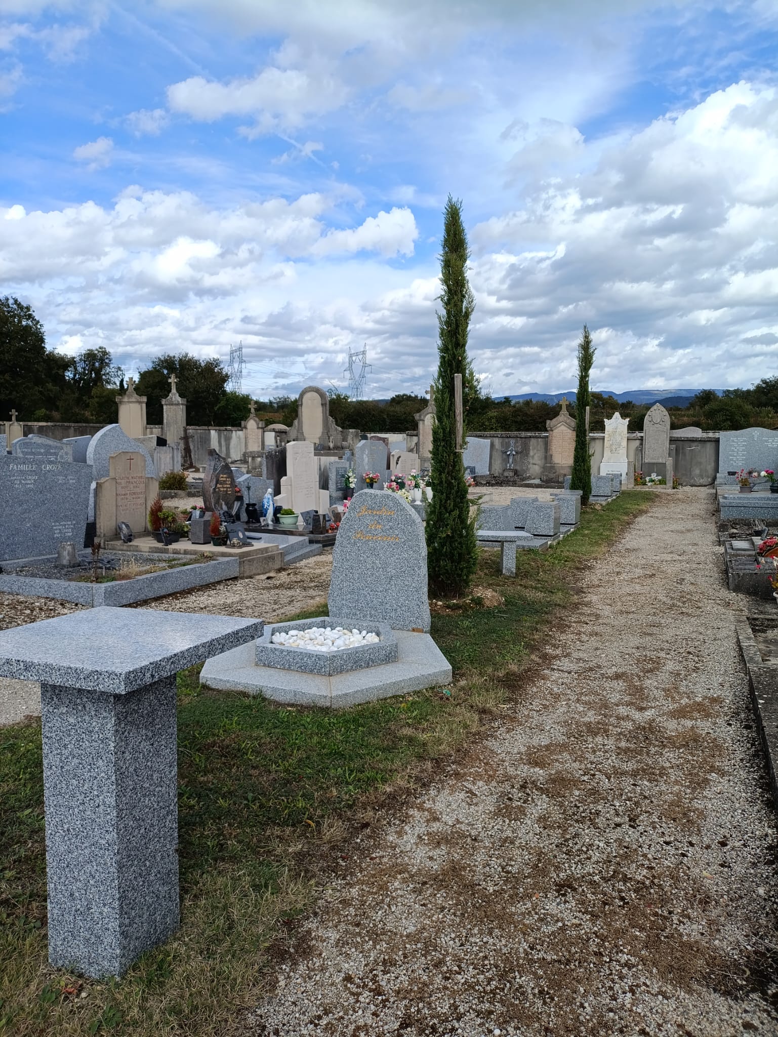 cimetiere_Mépieu_Octobre-2024©C-Lherisson _6_.jpg