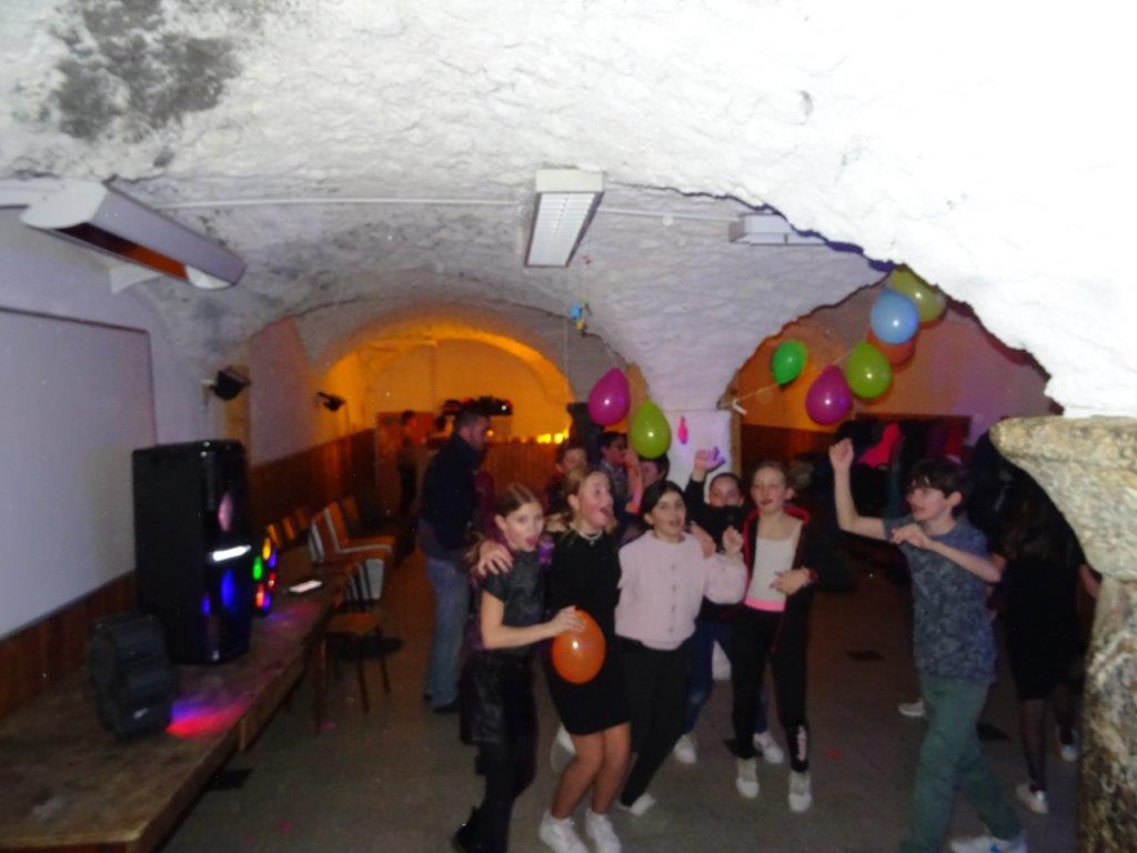 classe_de_neige-boum-2024-2024-02-08©E-BenabentLe groupe de Yahel _26_.jpg