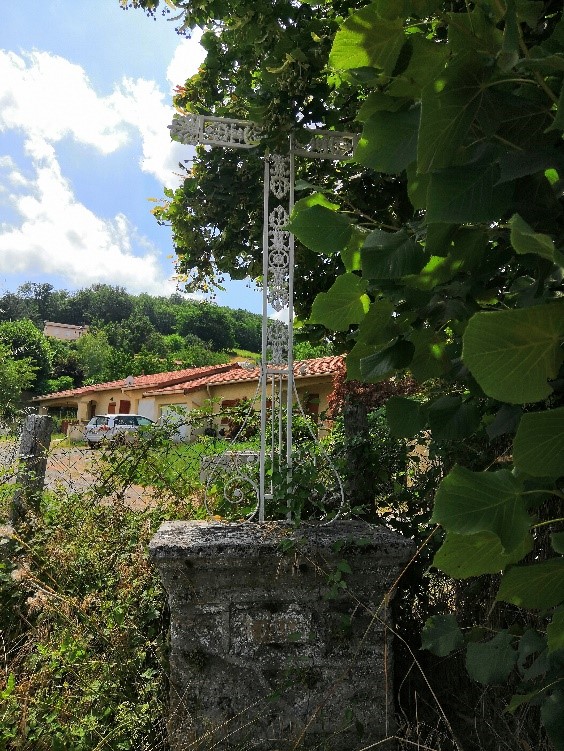 croix de la Mitonnière.jpg