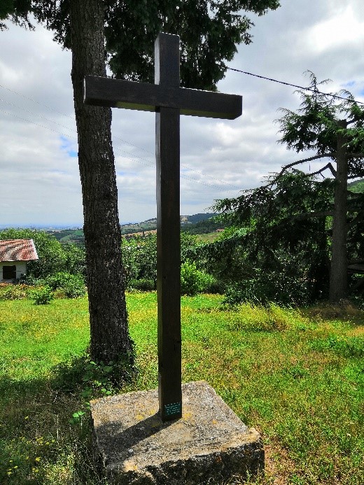 croix de La Visitation.jpg