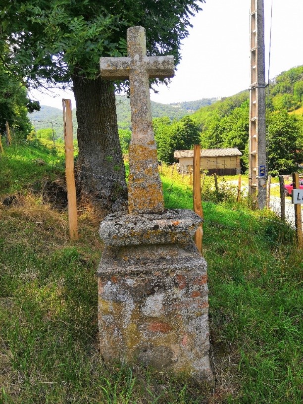 croix de La Détorbe.jpg