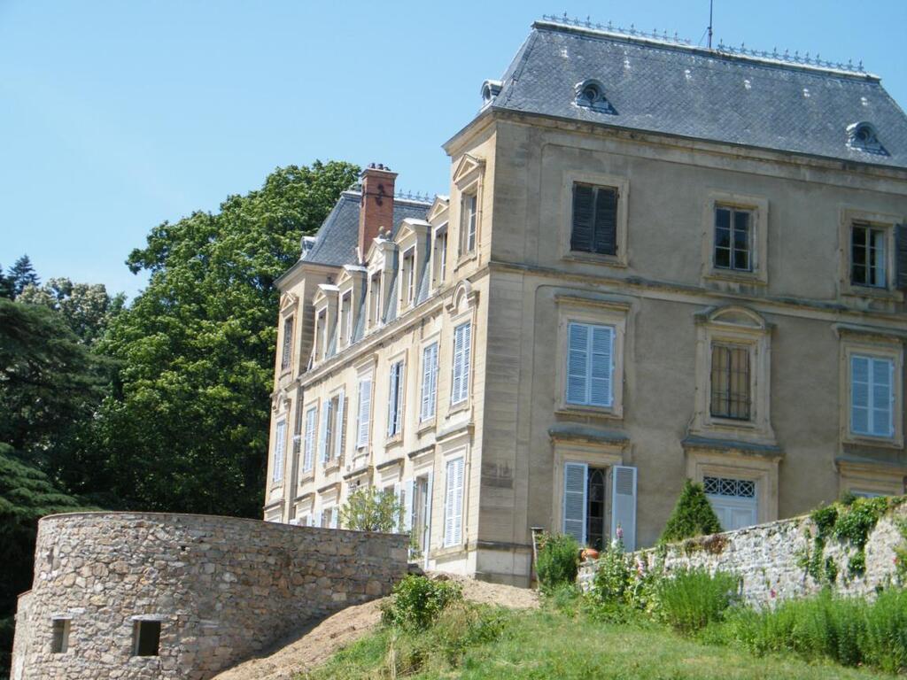 LE CHATEAU HOIRIEU 3.jpg