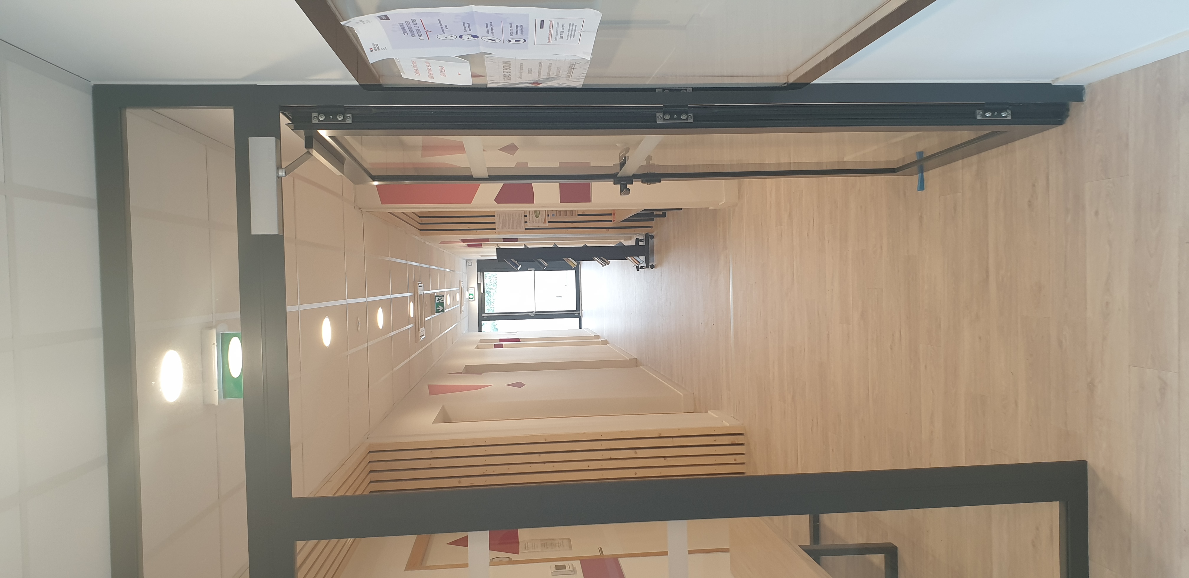 maison de sante int.jpg