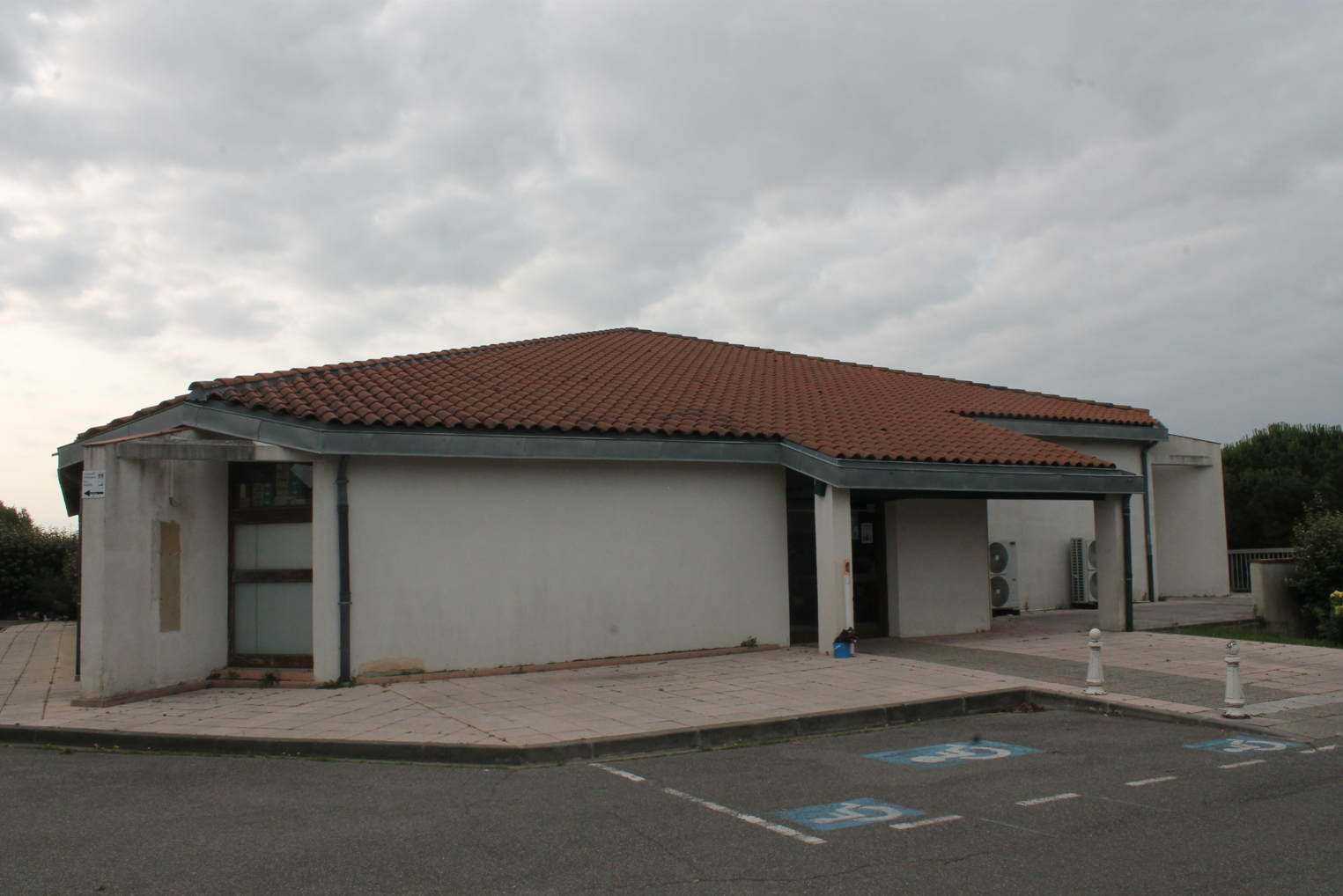 Salle du haut ext.png