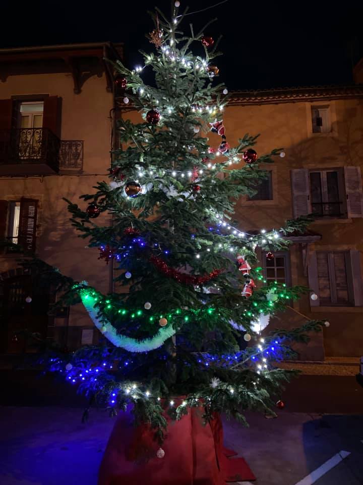 sapin place de la république 3.jpg