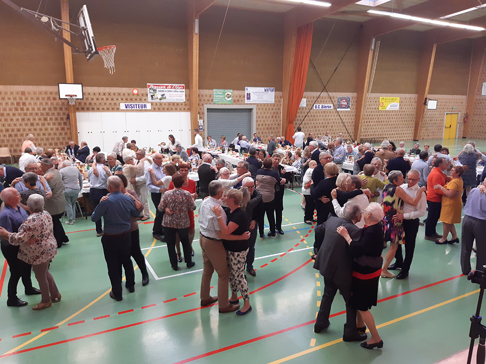 2021-10-02-Banquet-danse7.jpg