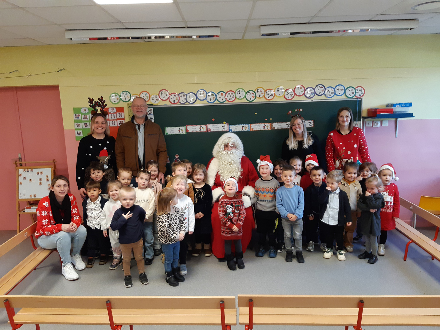 2024-12-20-Noel-ecole1.jpg