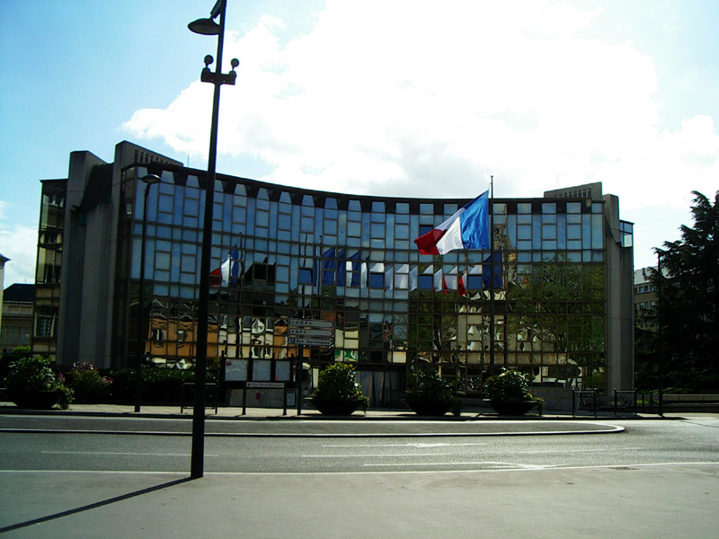 PRéfecture E_L photo.jpg