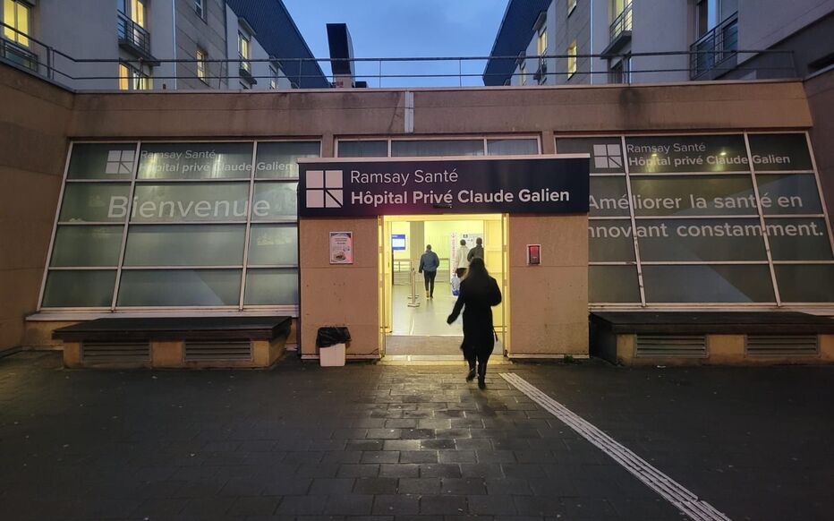 HÔPITAL C. GALIEN.jpg