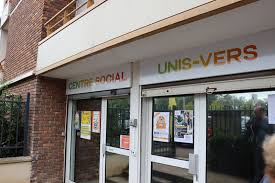 Centre Social UNI-VERS.jpg