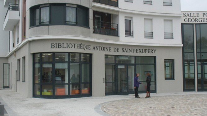 bibliotheque saint-exupery.jpg