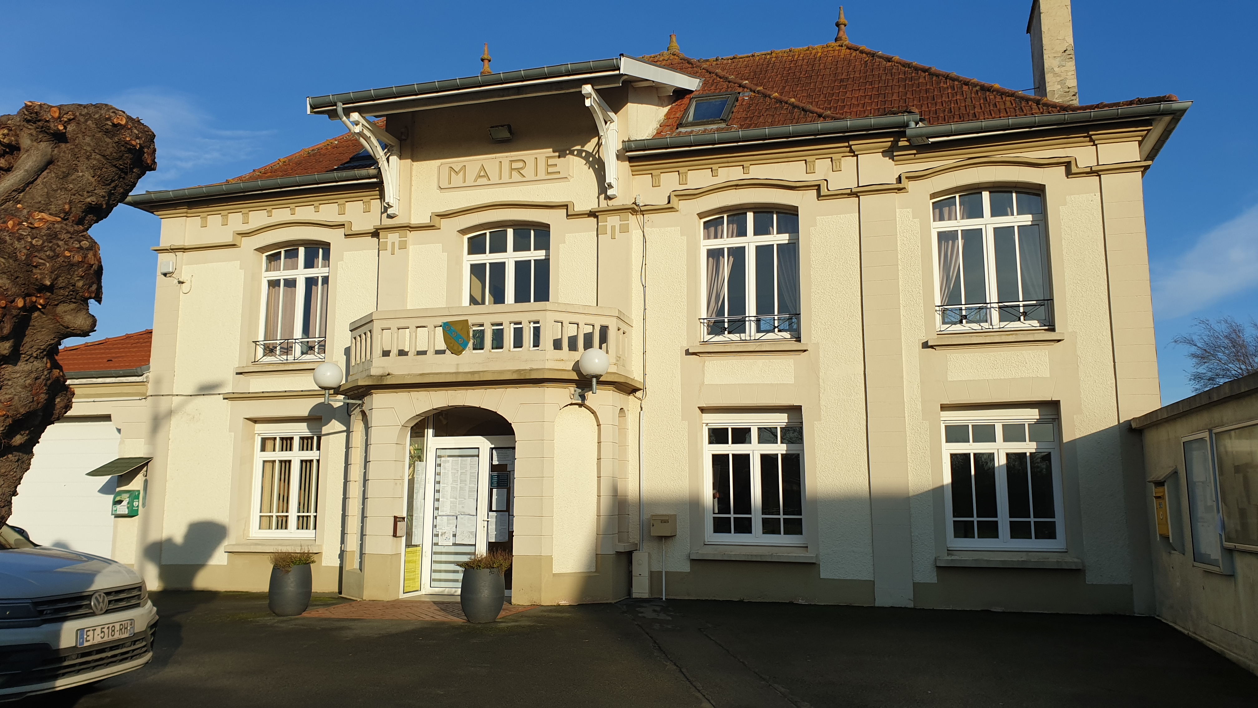 mairie wailly vue de face.jpg