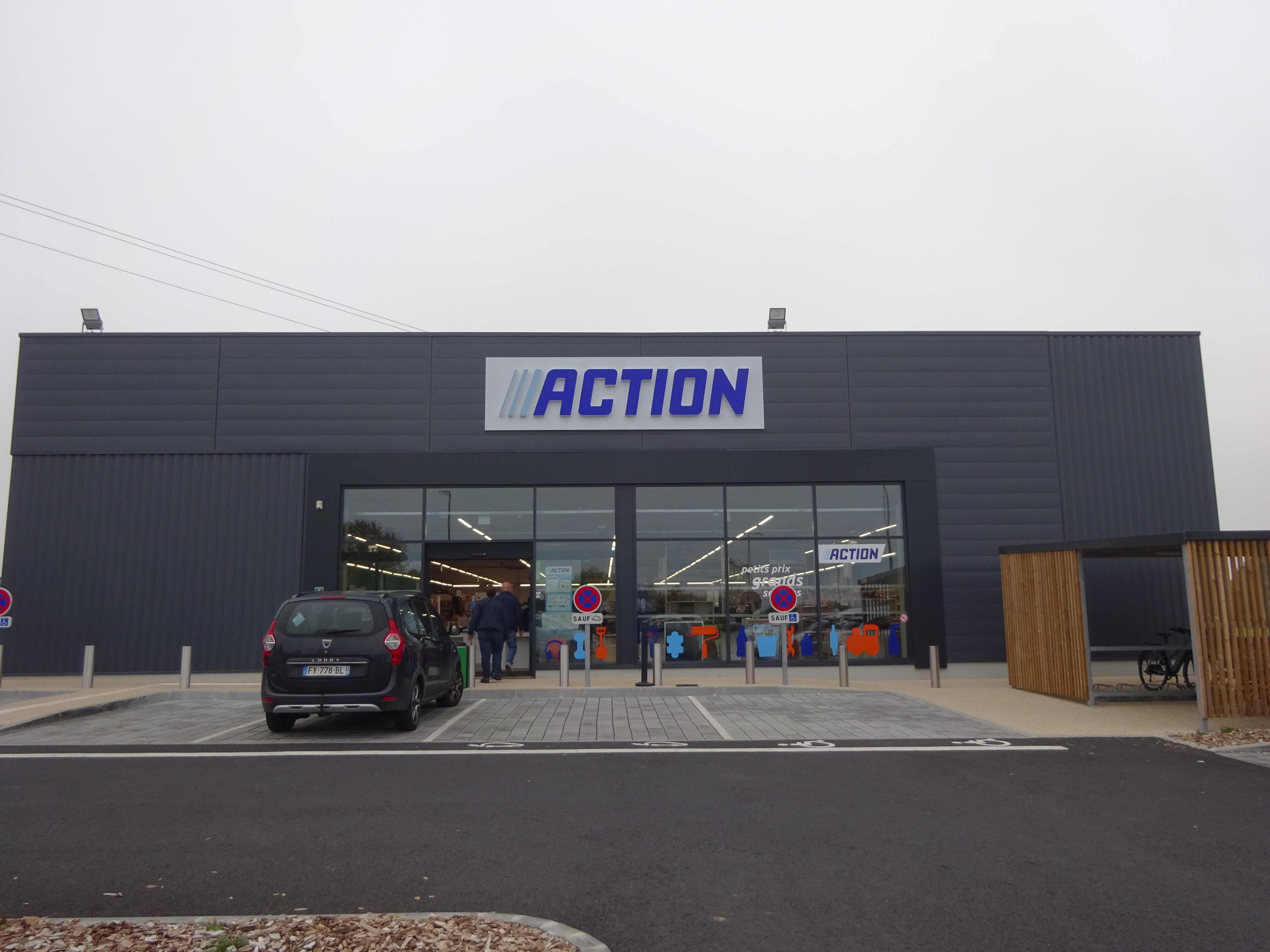 action magasin.JPG