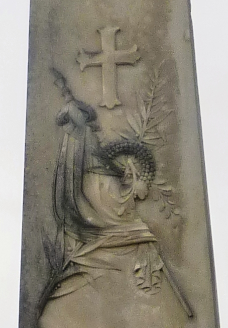 monument aux Morts 4.jpg