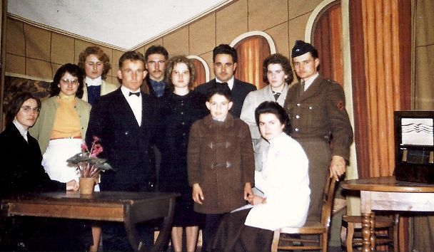 Foyer des Jeunes de Jardres 8.jpg