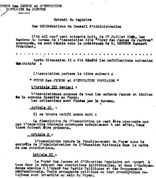 Foyer des Jeunes de Jardres 13.jpg