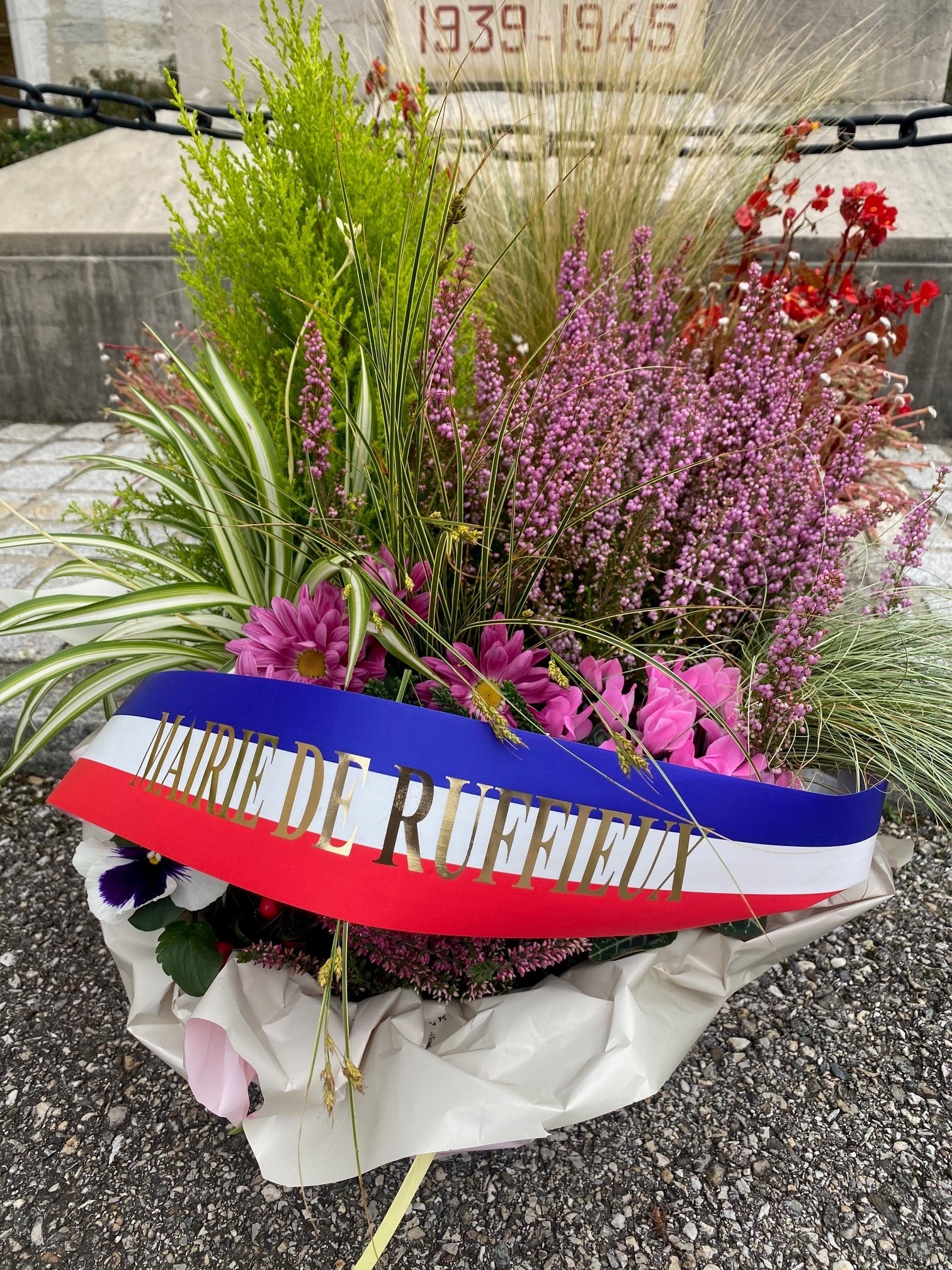 11 11 hommage 3.jpg