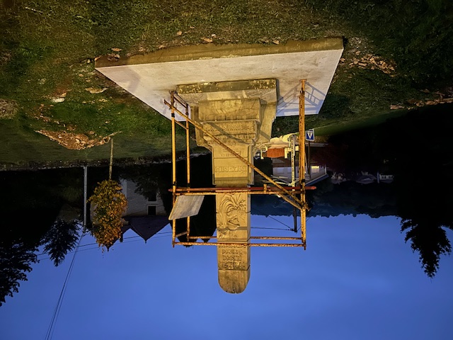 14 monument aux morts.jpg