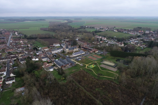 1-Laversines vue du ciel_déjà dans laversines en images_.jpg