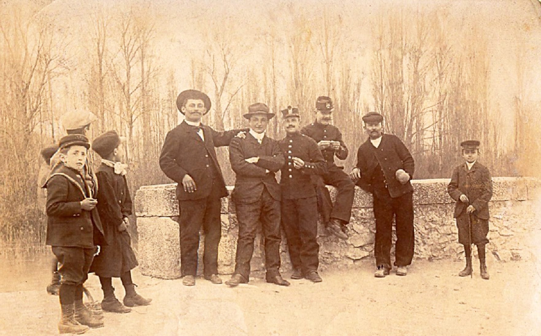 les hommes de la digue.jpg