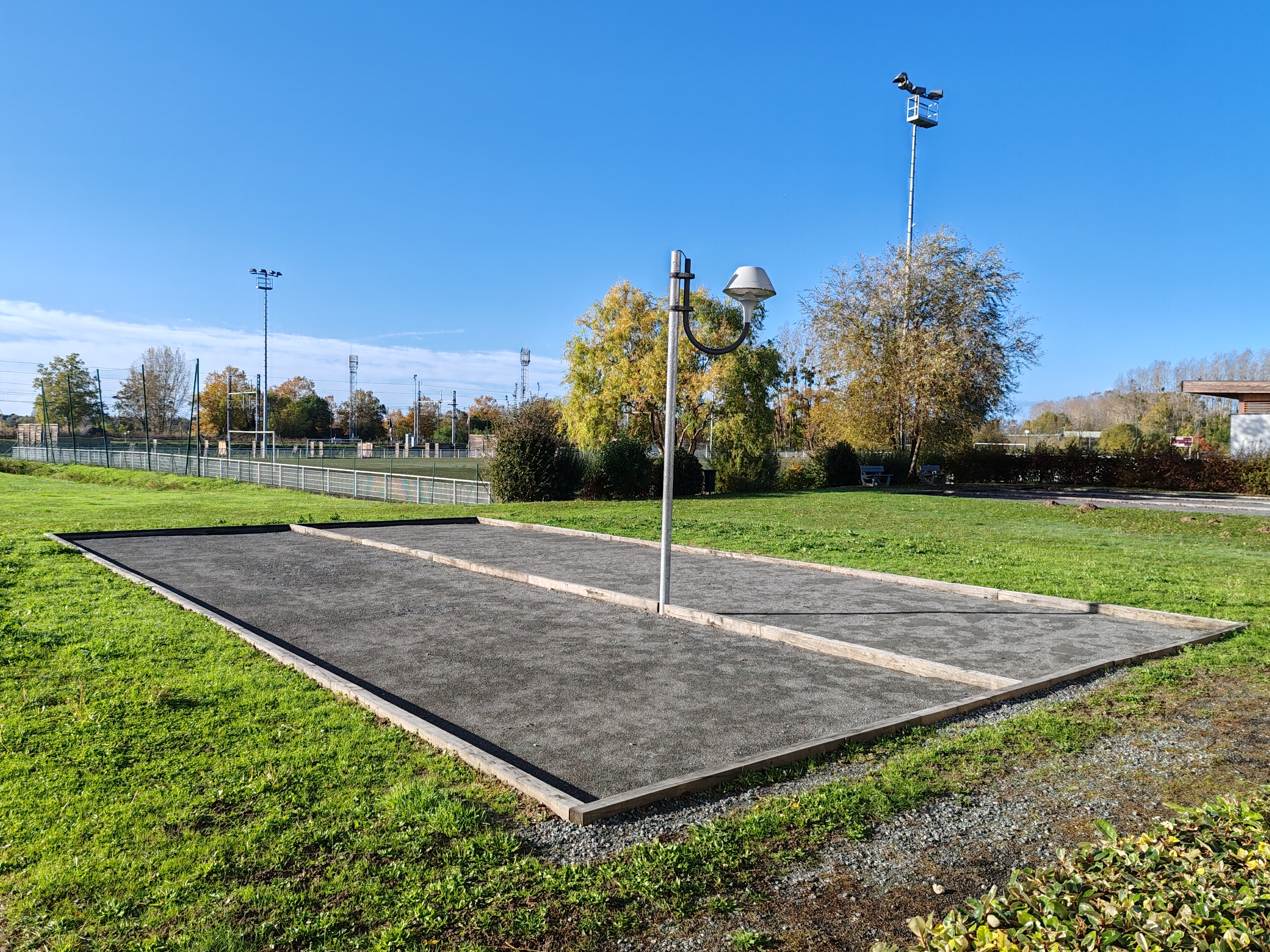 Terrain de boules.jpg