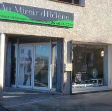 au miroir d_helene.jpg