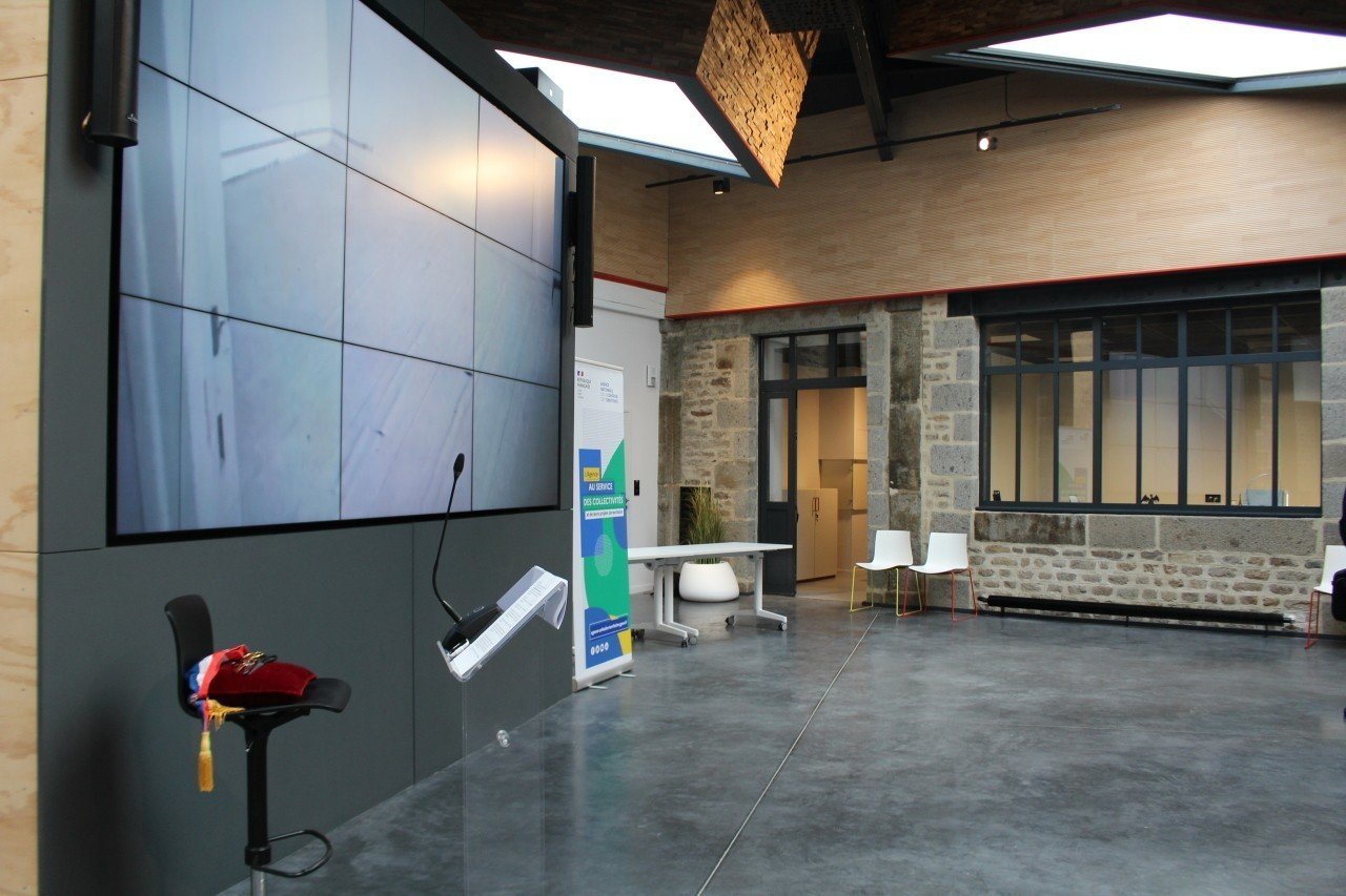 ekklesia location bureau individuel tinchebray.jpg