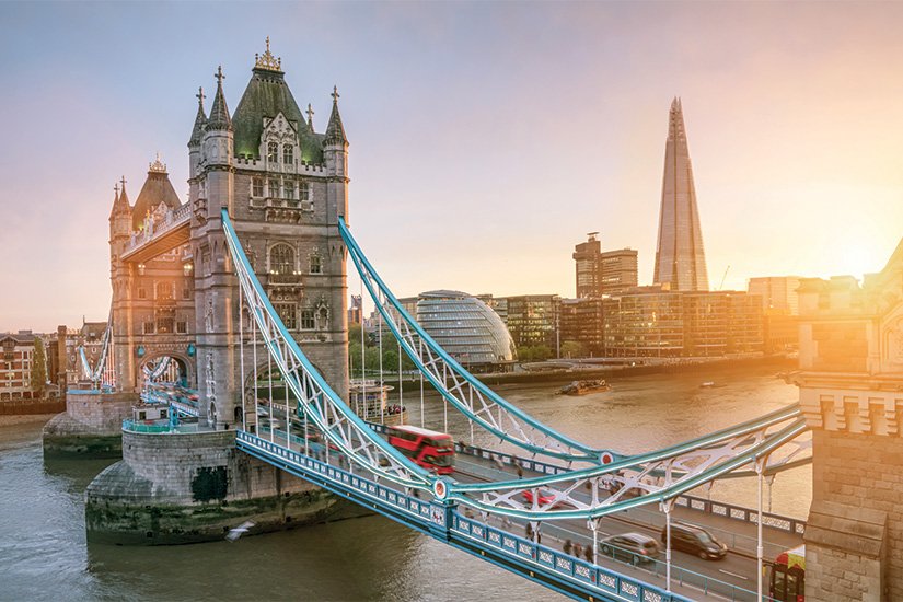voyager en angleterre passeport ou carte identité.jpg