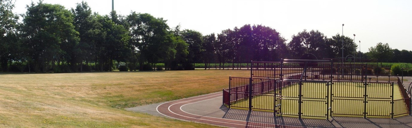 pano vue du stadium.jpg