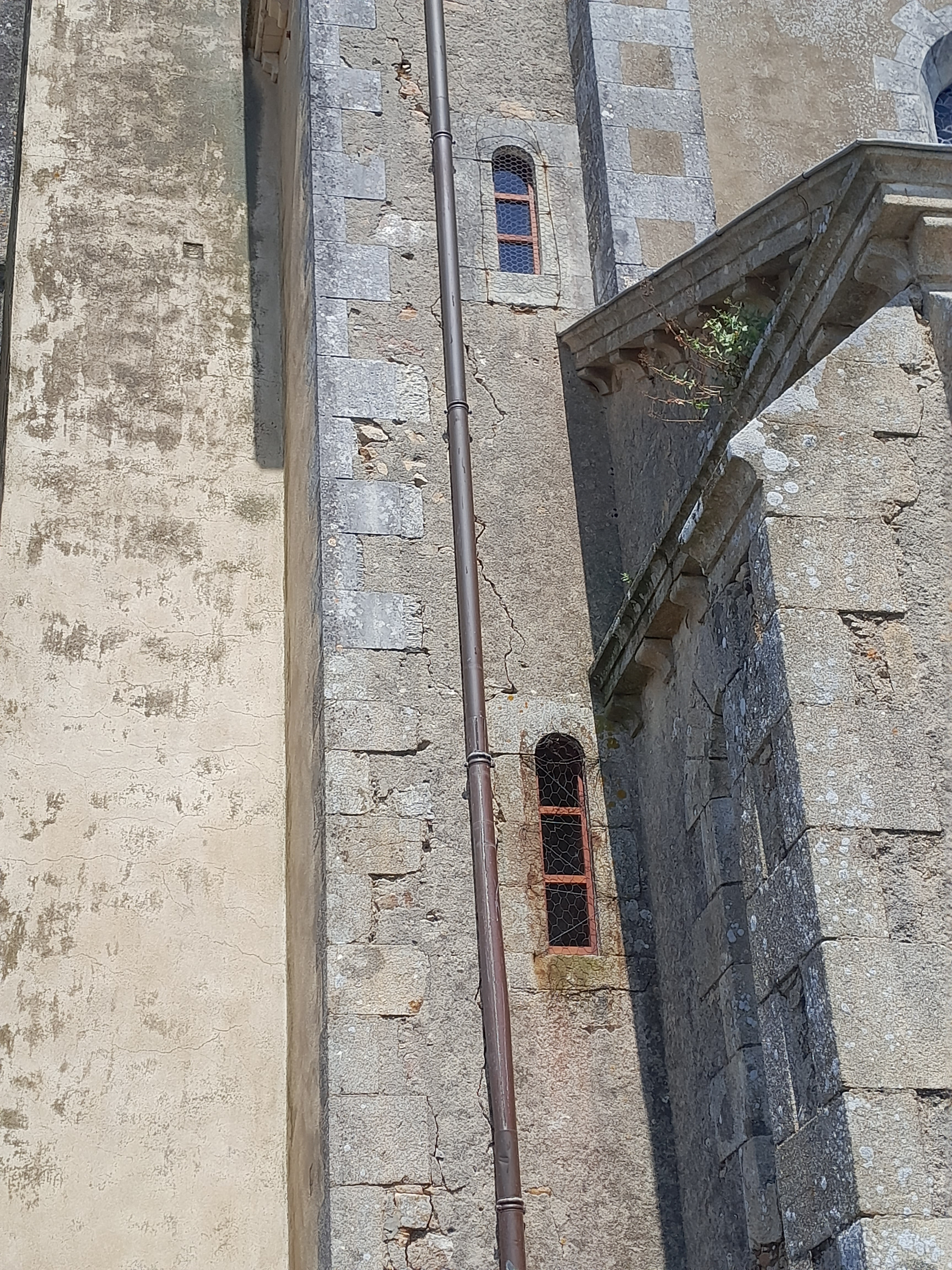 Eglise_FENÊTRE CLOCHER 3.jpg