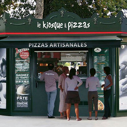 kiosque a pizzac.jpg