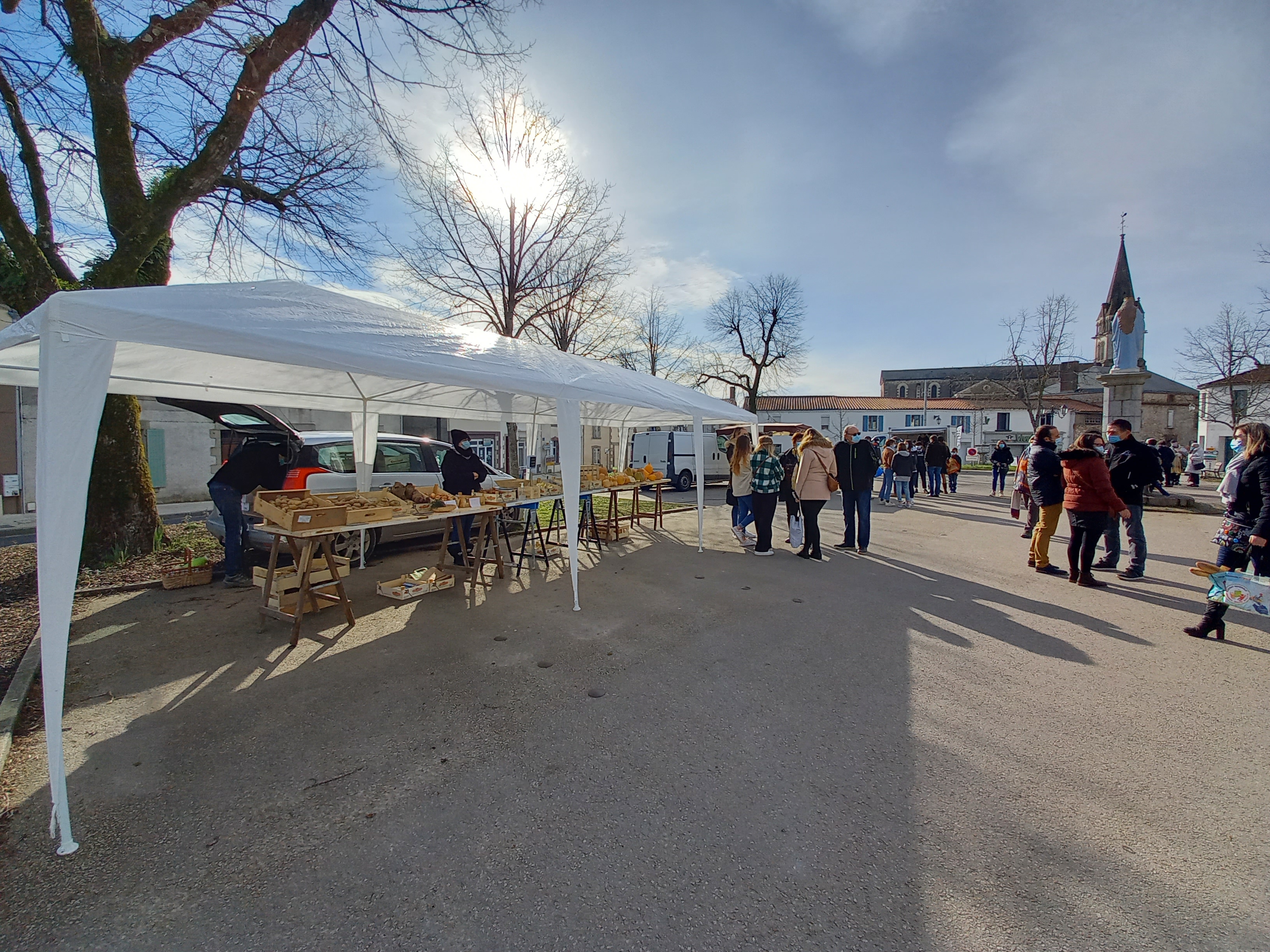 Marché mensuel.jpg