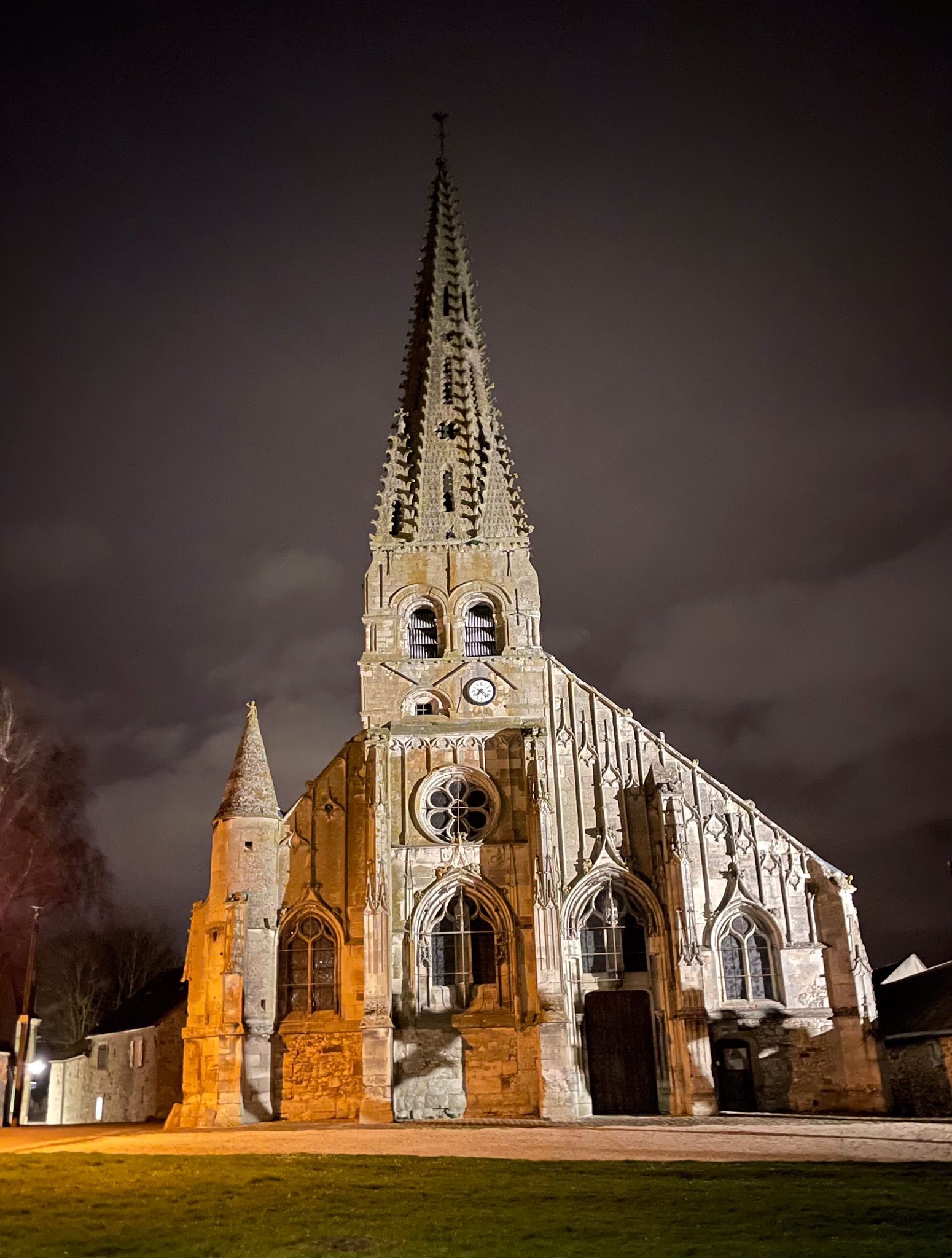 Pic église nocturne 1_2.jpg