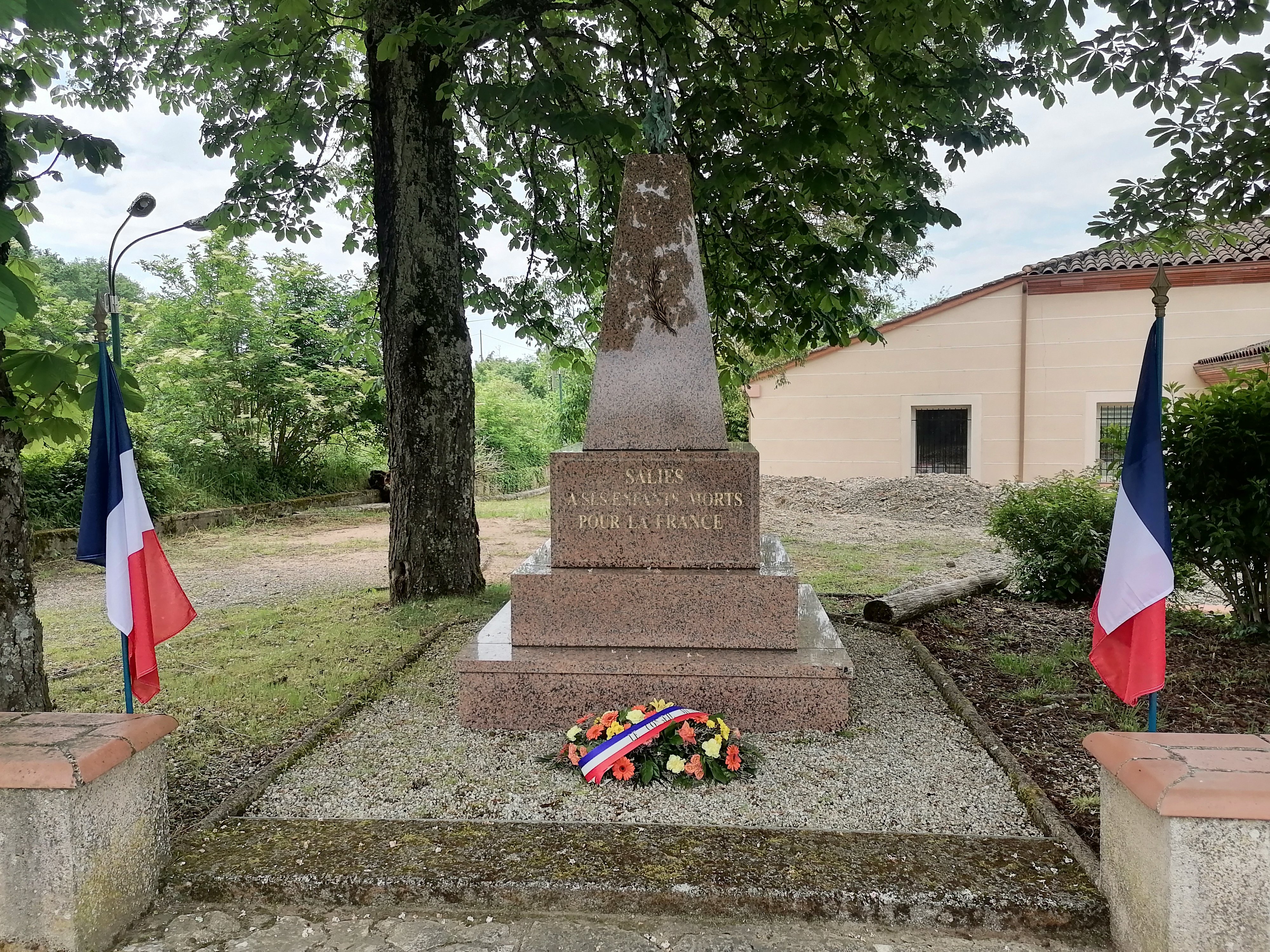 Monument 8 mai 25.jpg