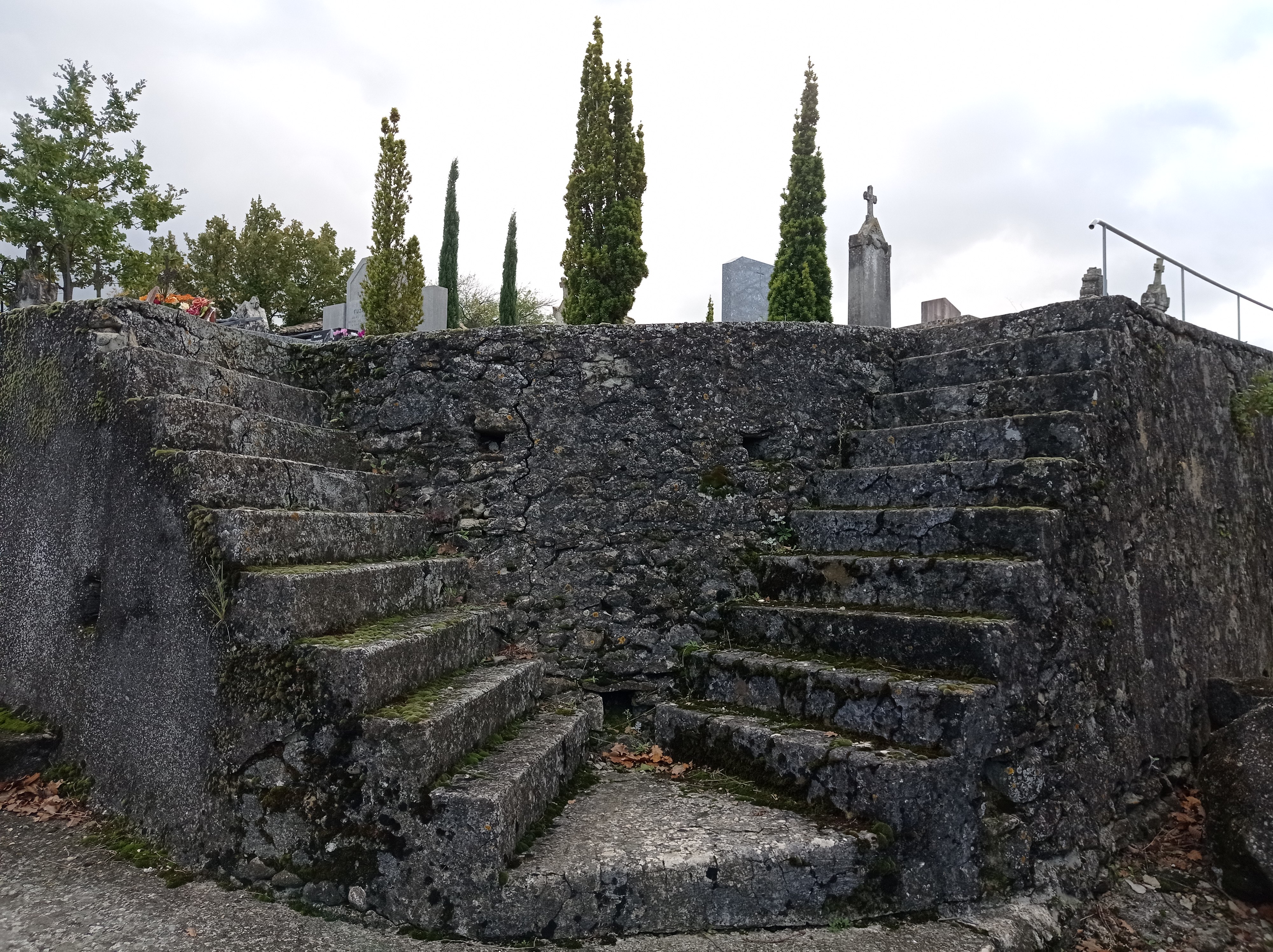 Cimetière Toussaint 2021 _1_.jpg