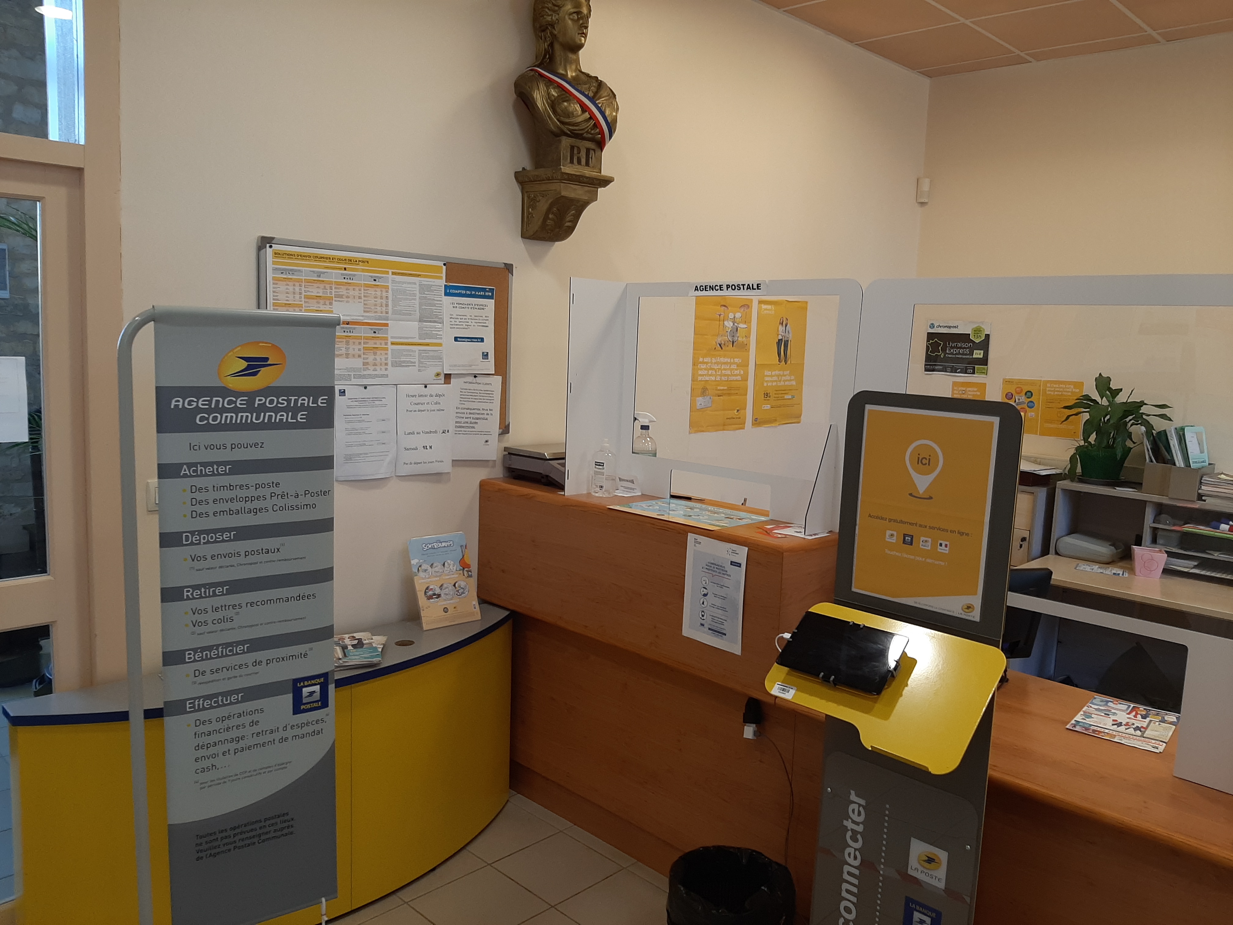agence postale mareuil sur arnon.jpg