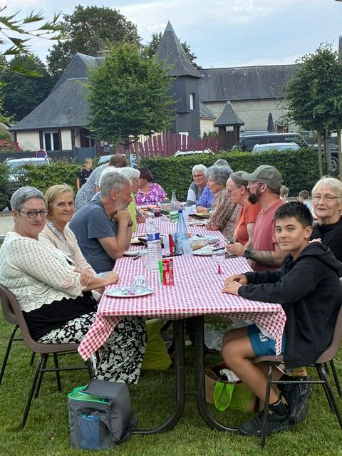 fete voisins 1.jpeg