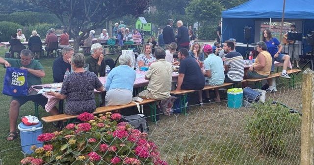 fete voisins 4.jpeg
