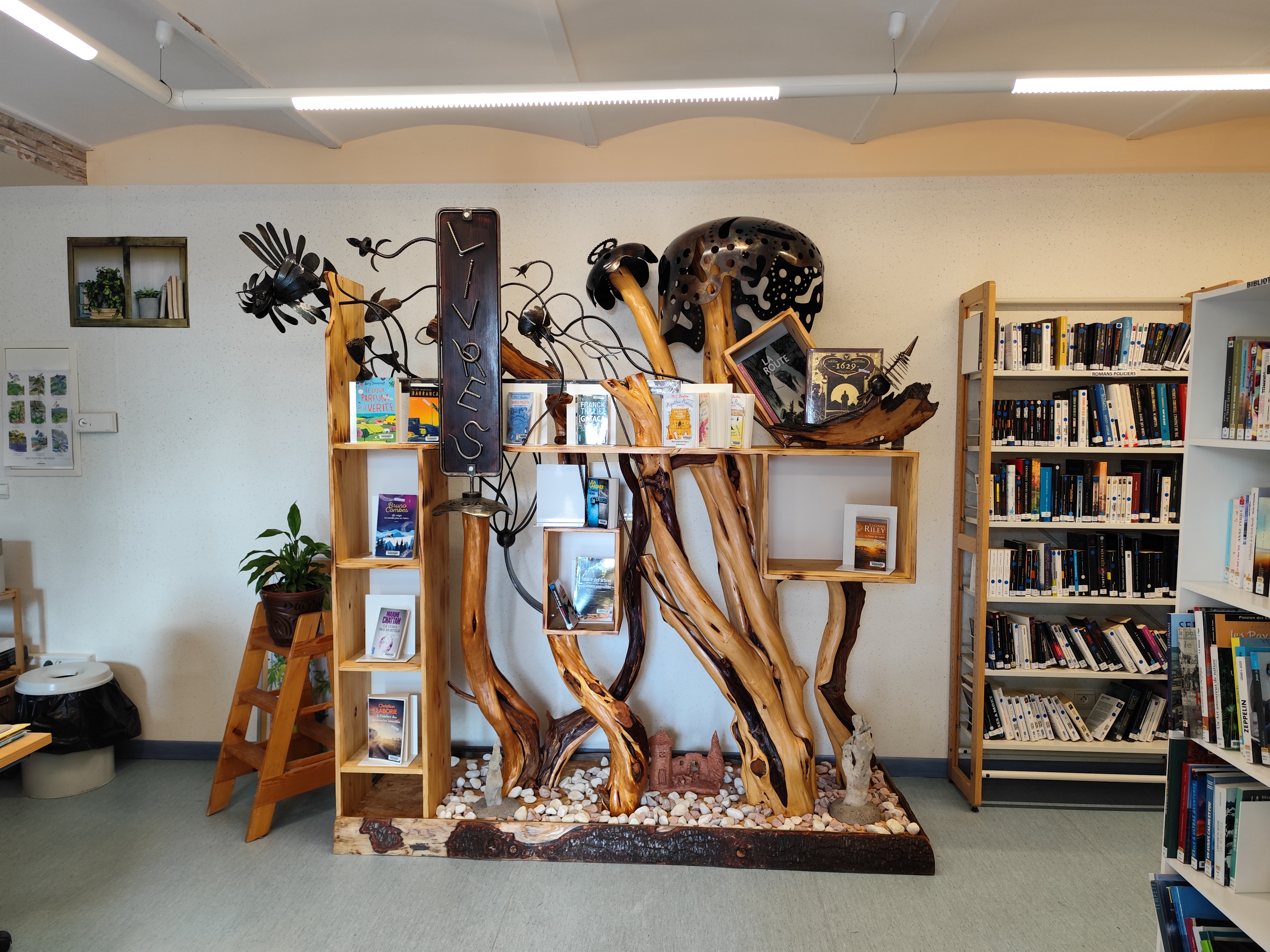 Bibliothèque Méjannes le Clap