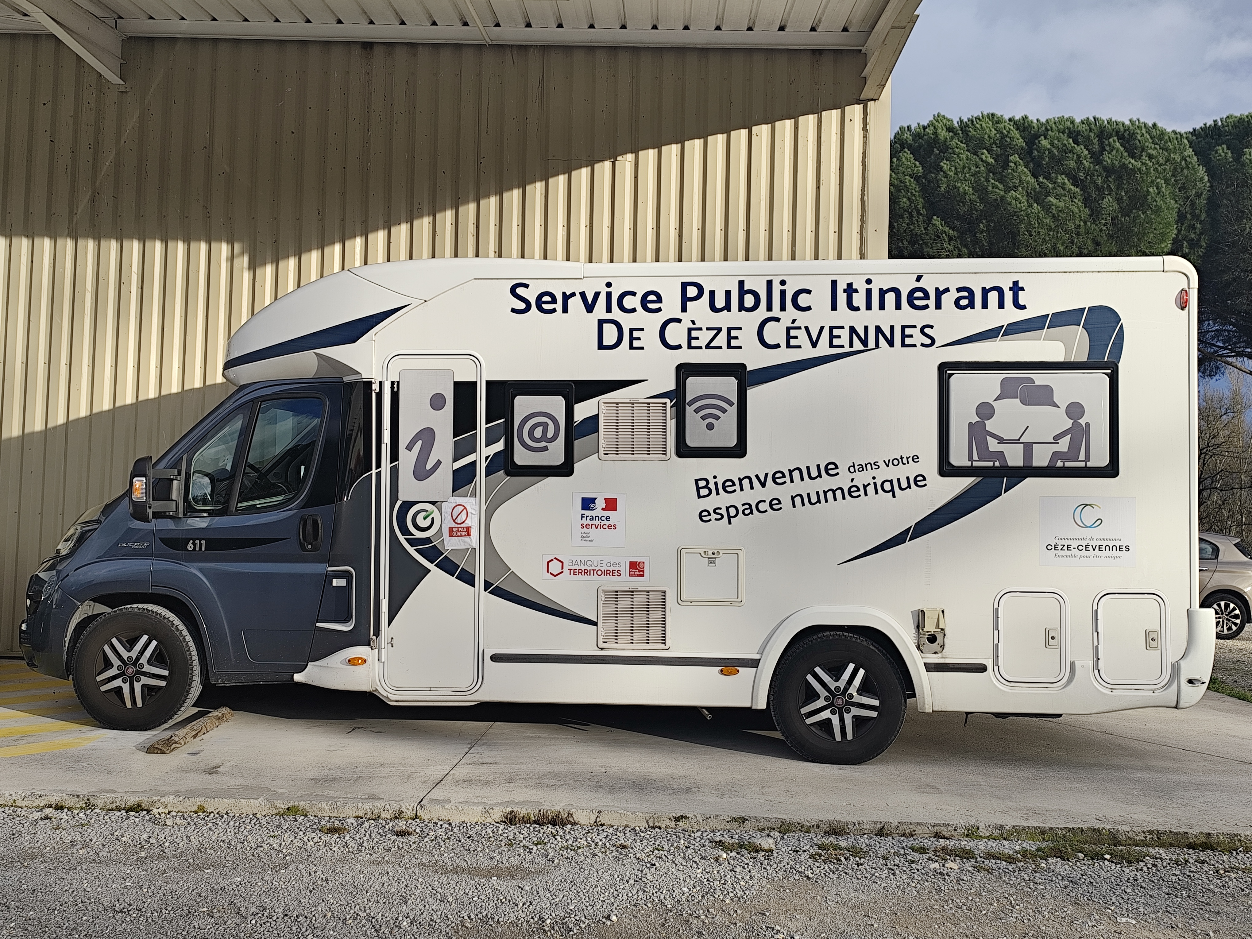 Photo Bus itinérant 2026 03.jpg