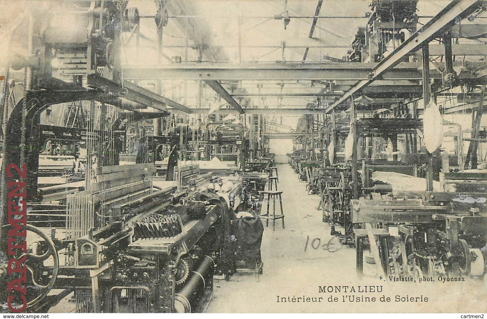 montalieu-interieur-de-lusine-de-soierie-metier-a-tisser-industrie-38-isere.jpg
