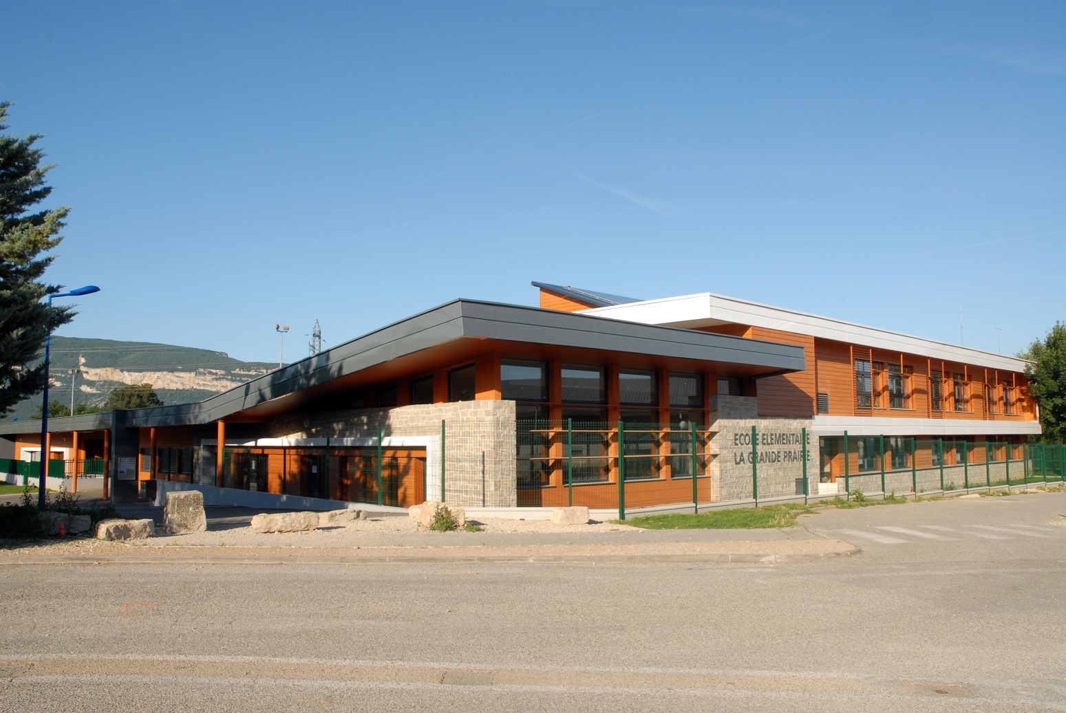 AFFAIRES SCOLAIRES photo.jpg