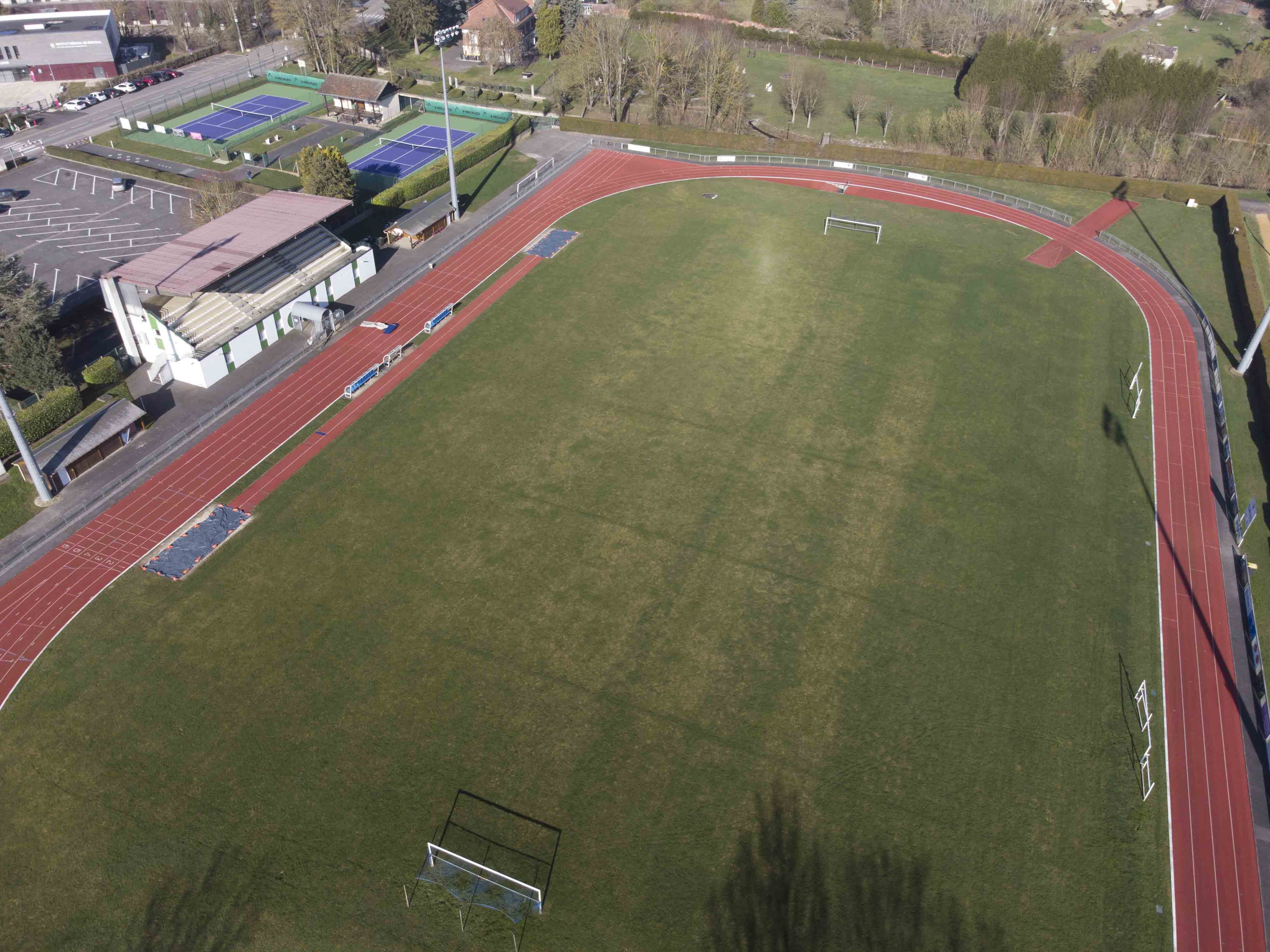 stade J. Deschamps.jpg