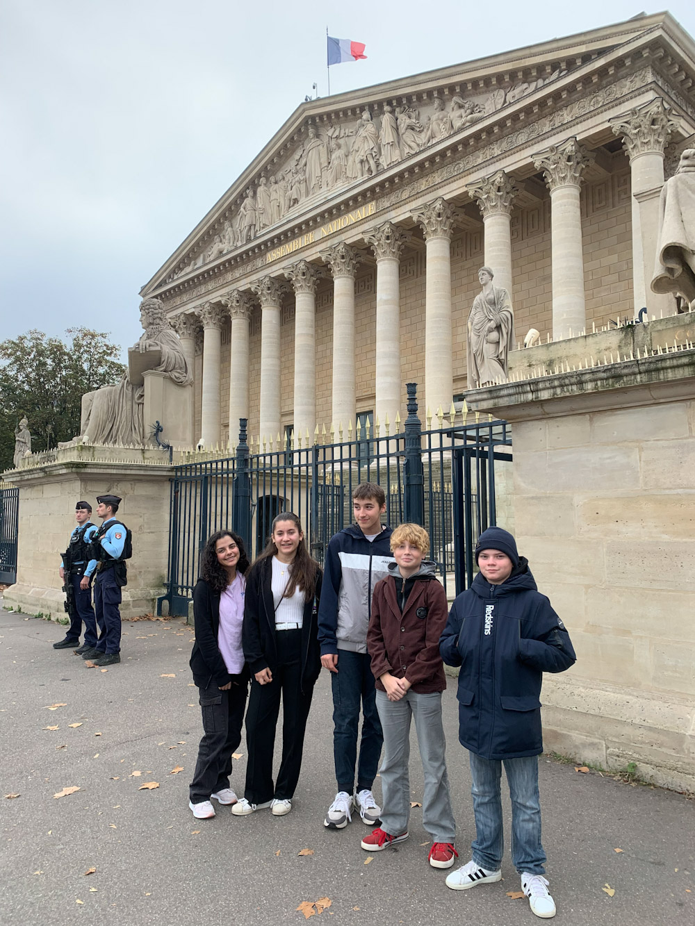 2024 Octobre, Visiste CLJ, Assemblée nationale_1_edited.jpg