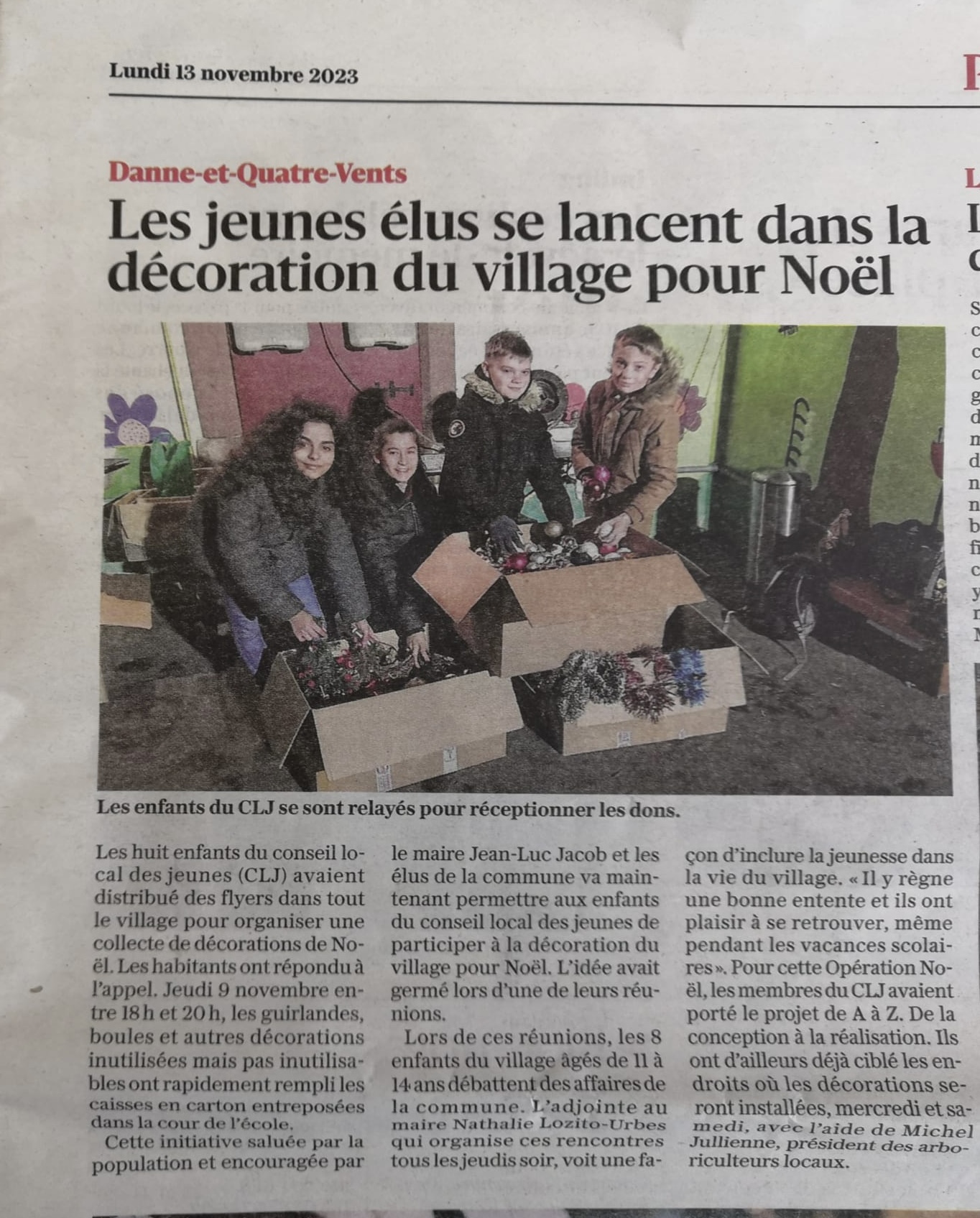 CLJ_collecte décos noel, 14.11.2023_6.JPG